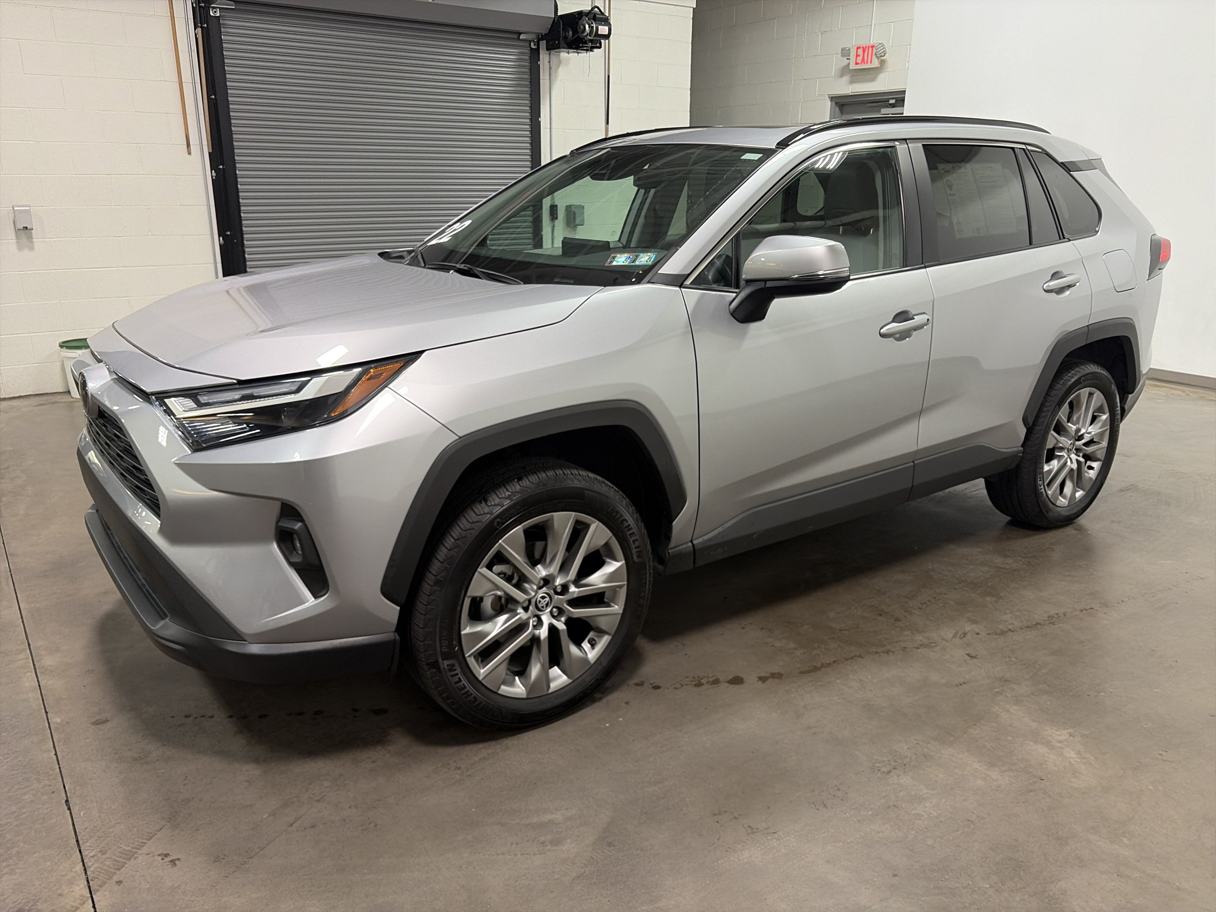 2022 Toyota RAV4 XLE Premium