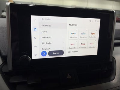 2025 Toyota RAV4 XLE