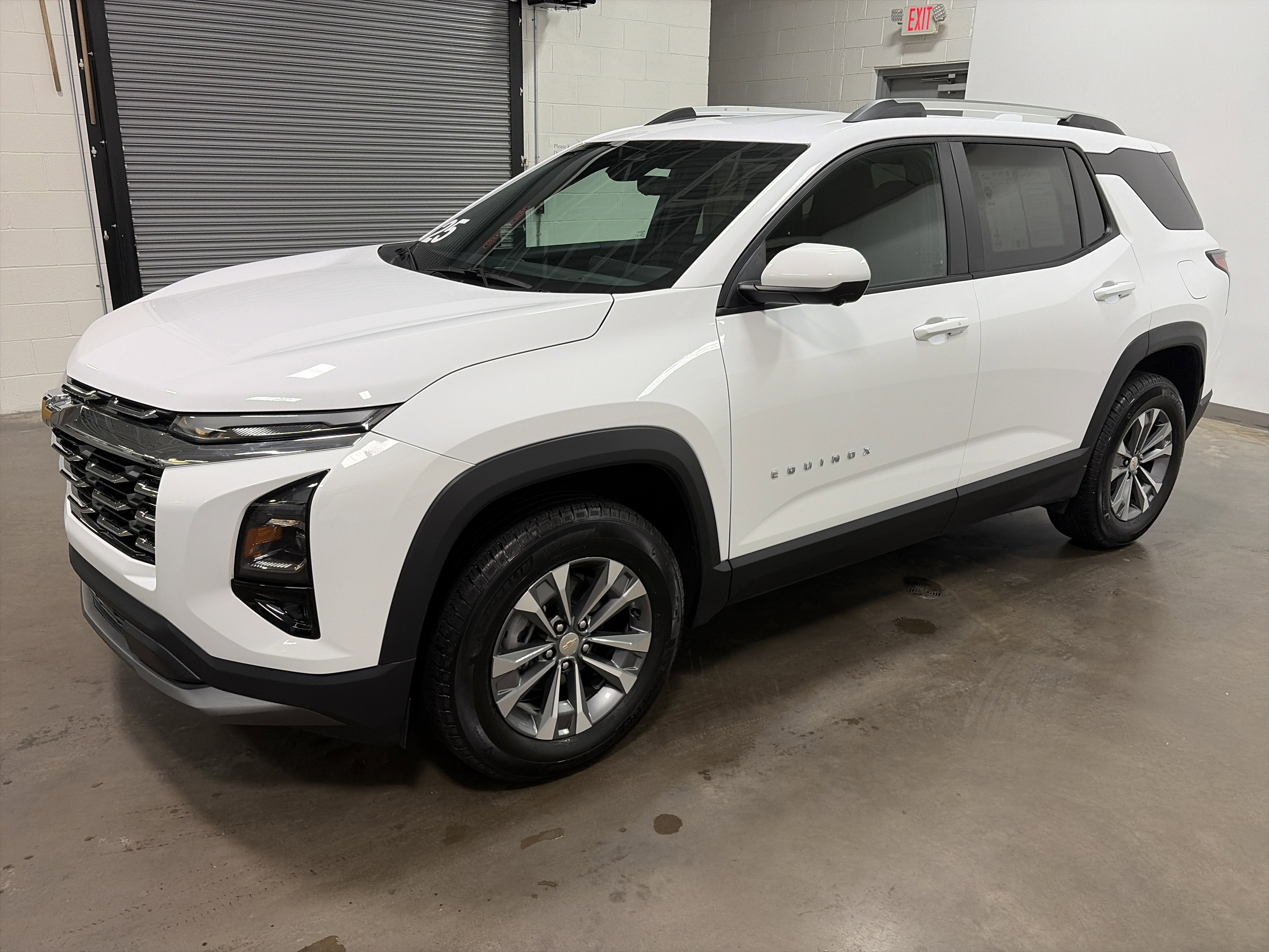 2025 Chevrolet Equinox AWD LT