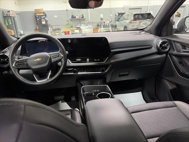 2025 Chevrolet Equinox AWD LT