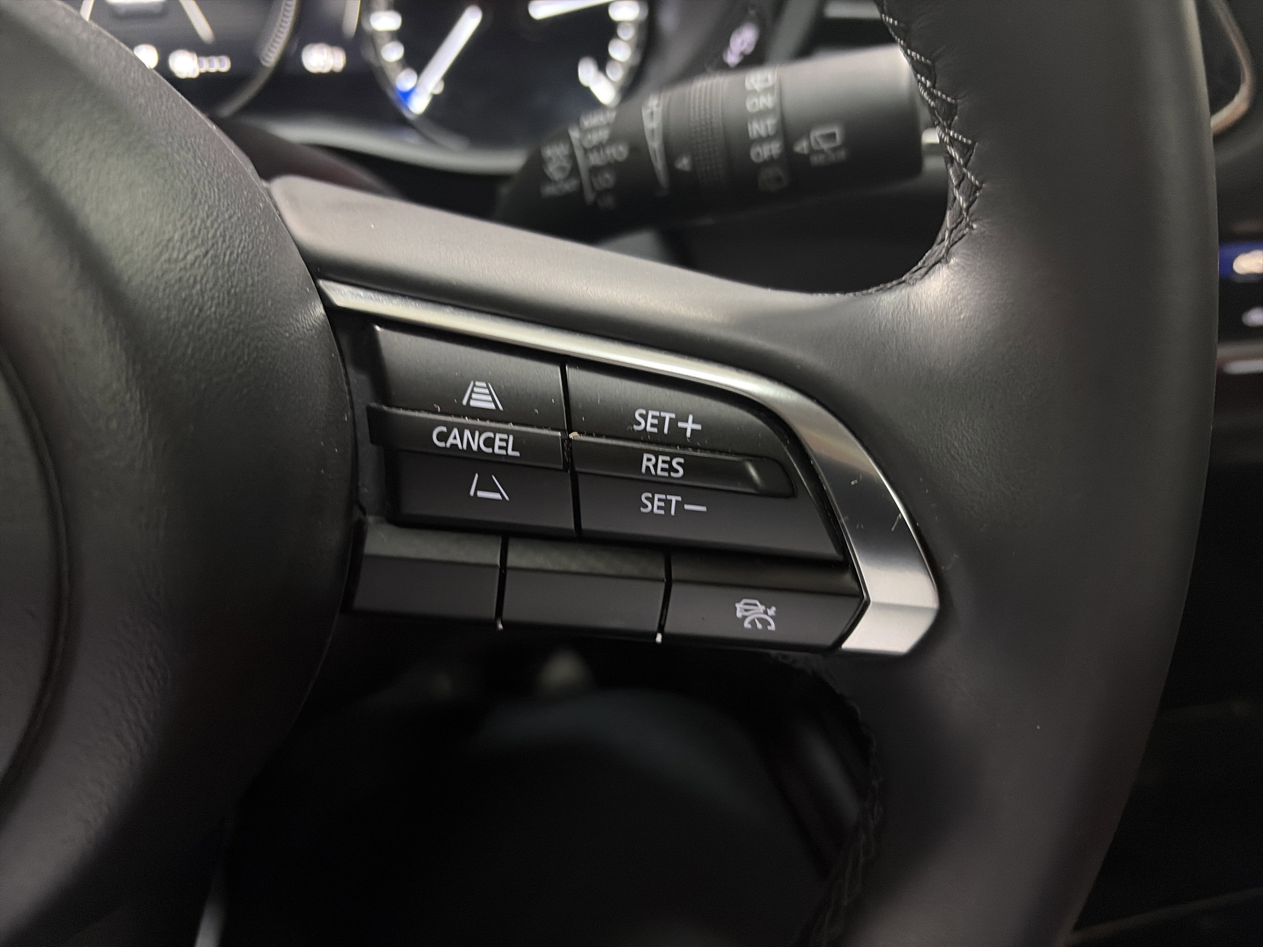 2024 Mazda Mazda CX-30 2.5 S Carbon Edition