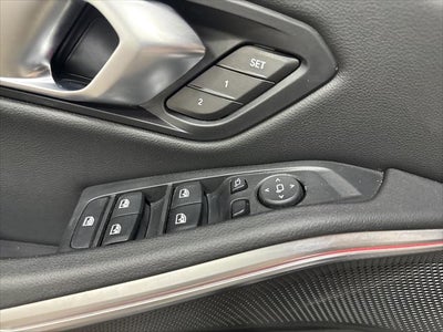 2025 BMW 3 Series 330i xDrive