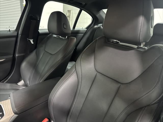 2025 BMW 3 Series 330i xDrive