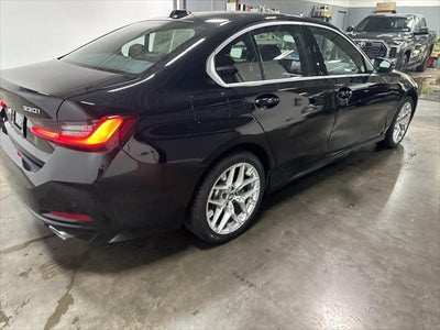 2025 BMW 3 Series 330i xDrive