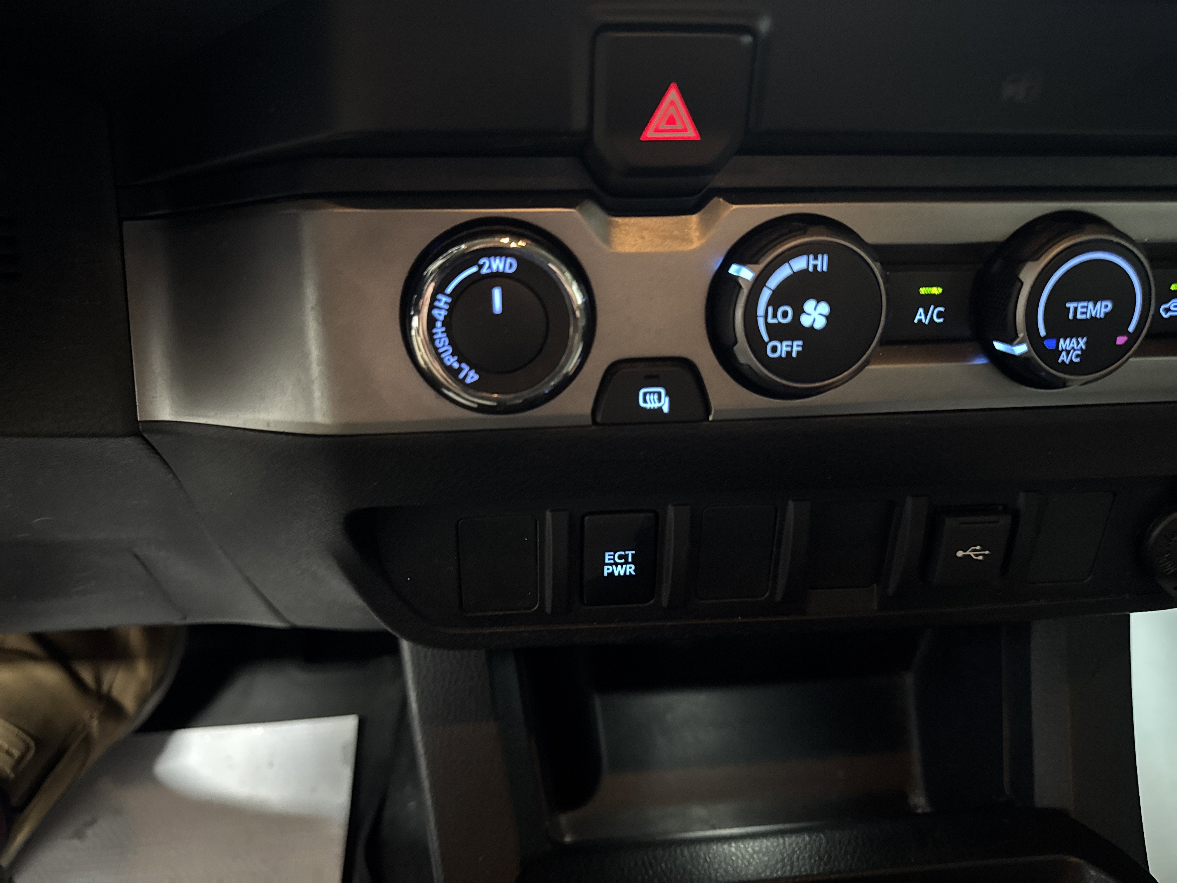 2020 Toyota Tacoma SR