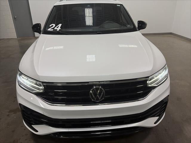 2024 Volkswagen Tiguan SE R-Line Black