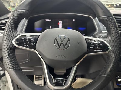 2024 Volkswagen Tiguan SE R-Line Black