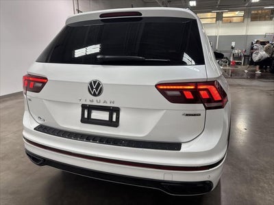 2024 Volkswagen Tiguan SE R-Line Black