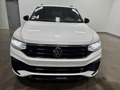 2024 Volkswagen Tiguan SE R-Line Black