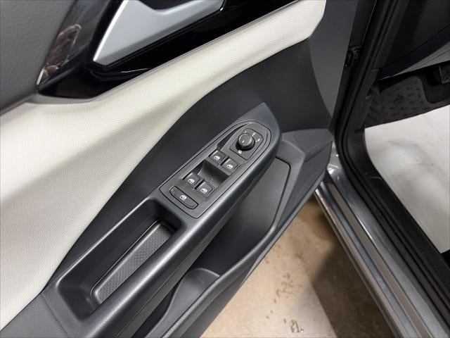 2025 Volkswagen Taos S