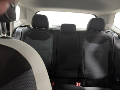 2025 Volkswagen Taos S