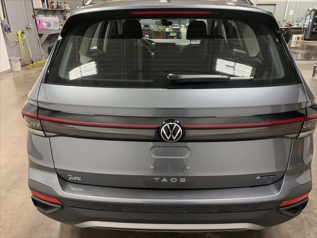 2025 Volkswagen Taos S