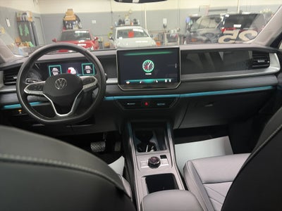 2025 Volkswagen Tiguan SE