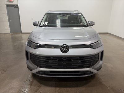 2025 Volkswagen Tiguan SE