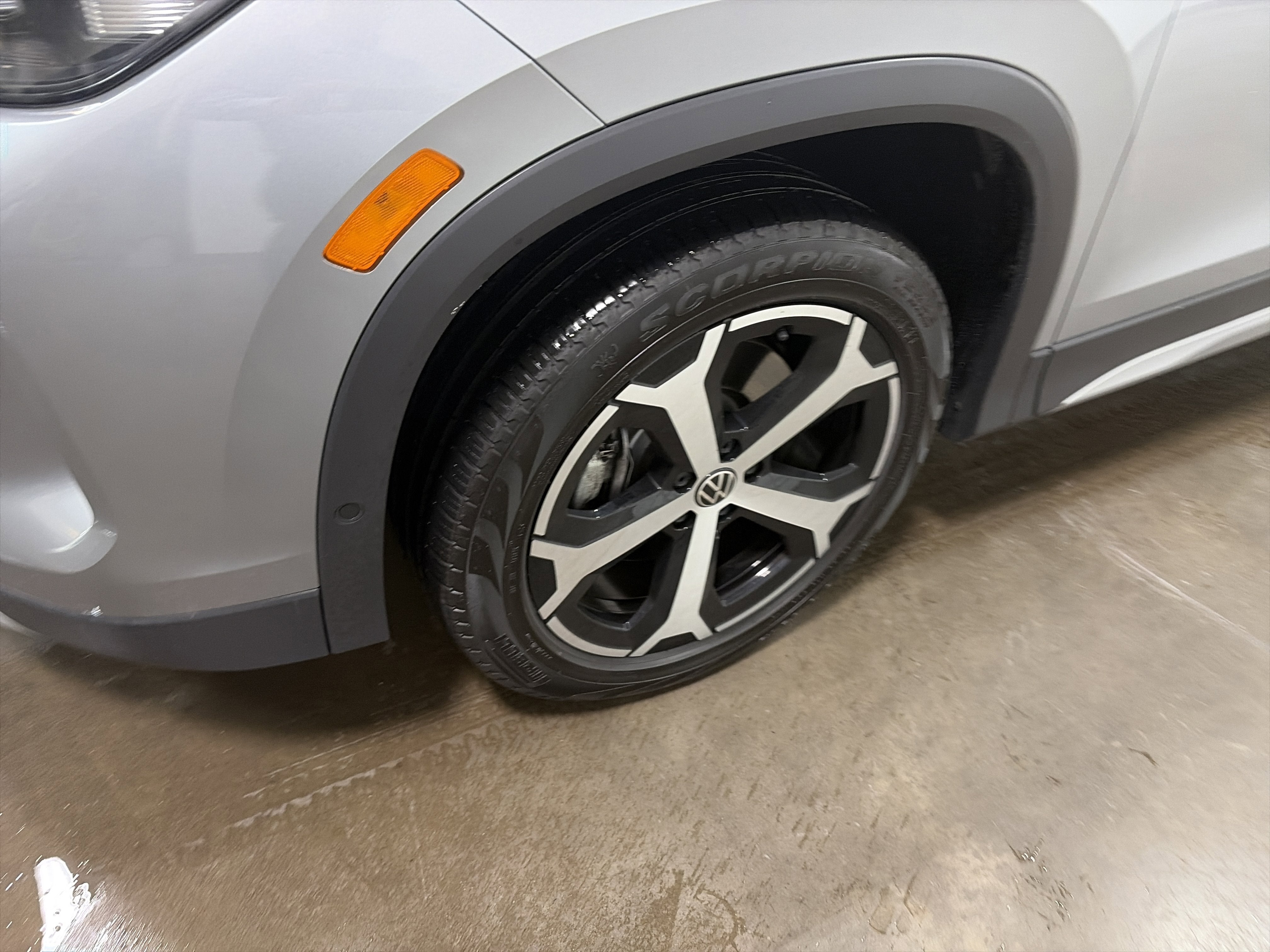 2025 Volkswagen Tiguan SE