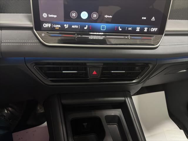 2025 Volkswagen Tiguan SE