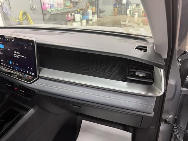 2025 Volkswagen Tiguan SE