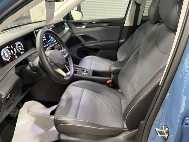 2025 Volkswagen Tiguan SE