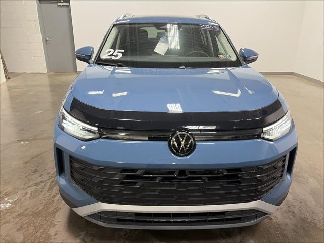 2025 Volkswagen Tiguan SE