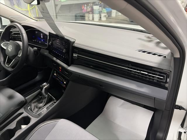 2025 Volkswagen Jetta SE