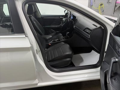 2023 Volkswagen Jetta SE