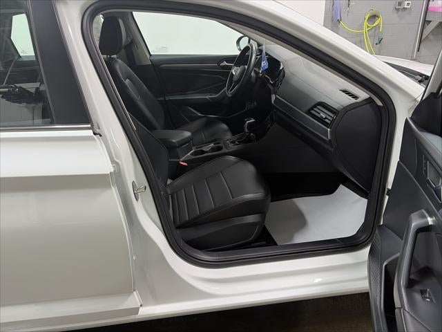 2023 Volkswagen Jetta SE