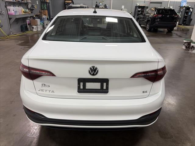 2023 Volkswagen Jetta SE