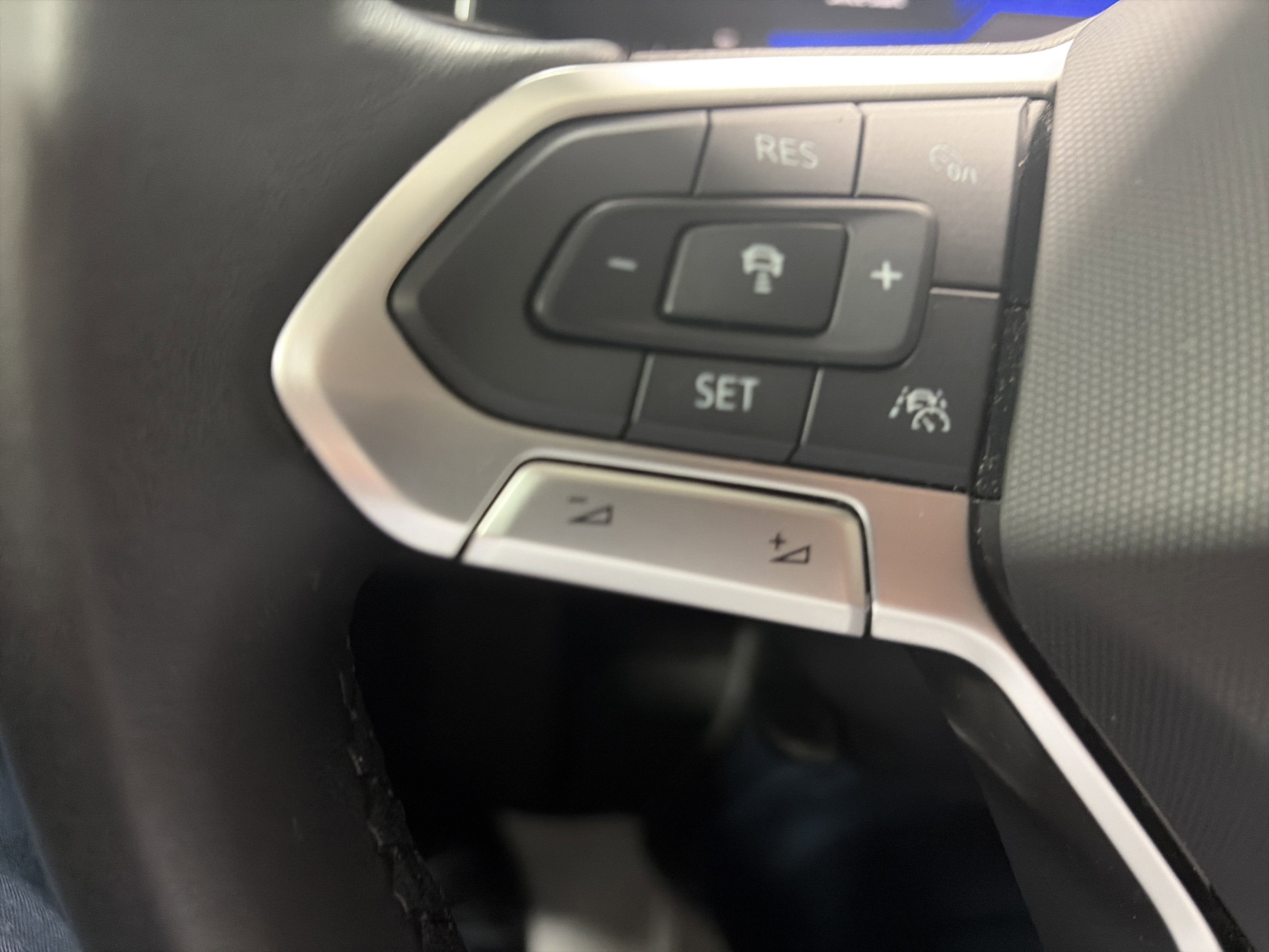 2023 Volkswagen Jetta SE