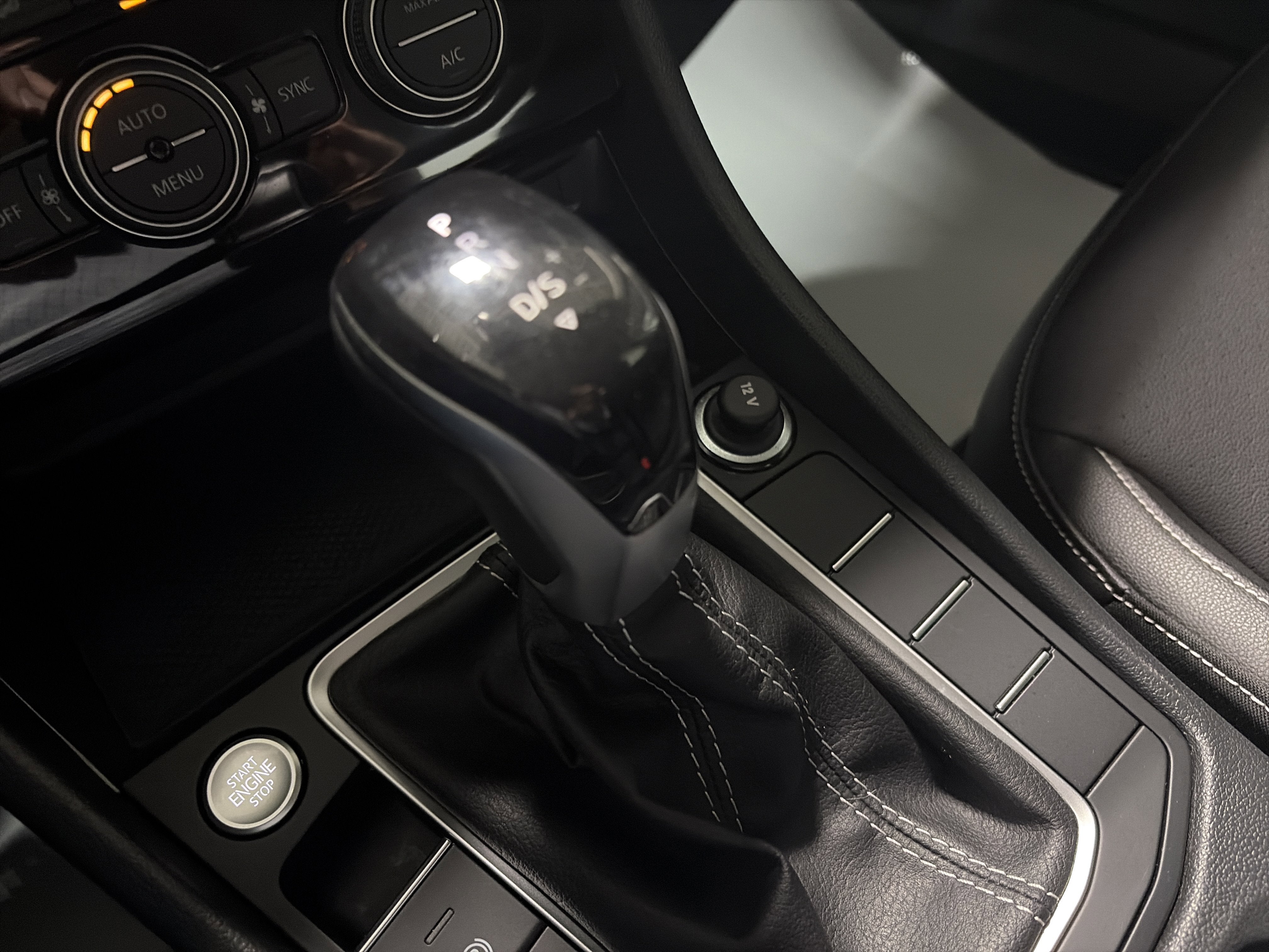 2023 Volkswagen Jetta SE