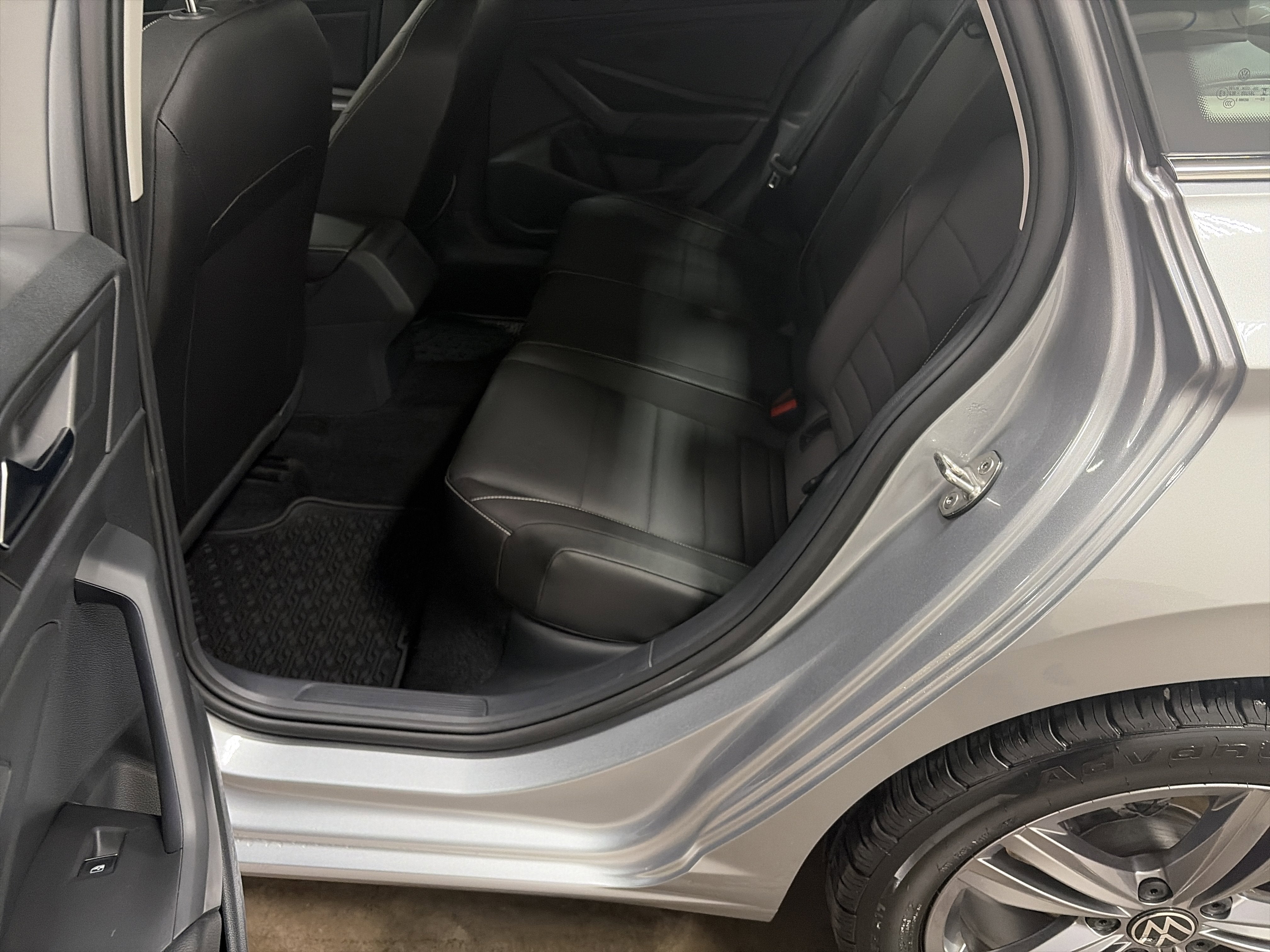 2023 Volkswagen Jetta SE