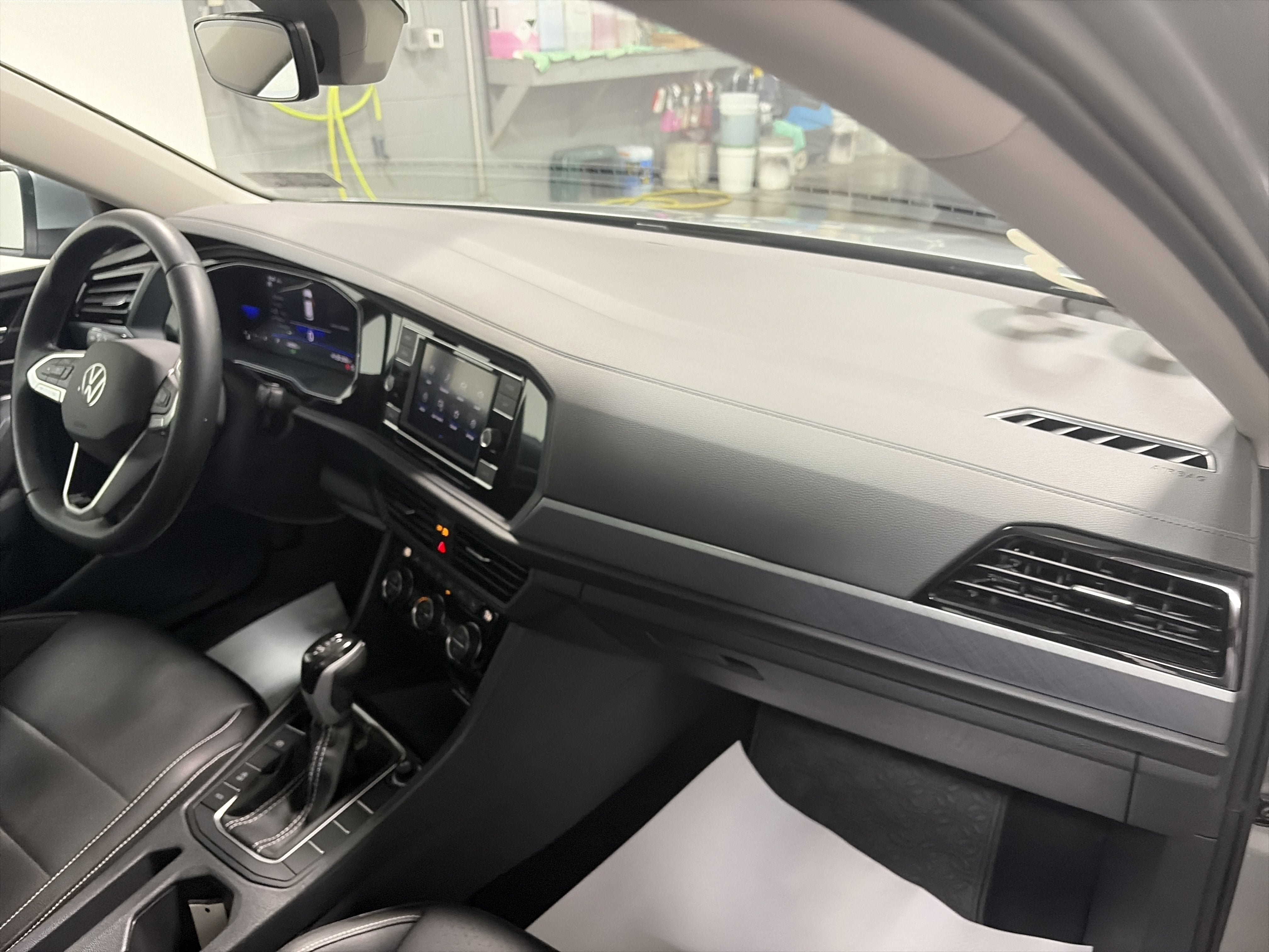 2023 Volkswagen Jetta SE