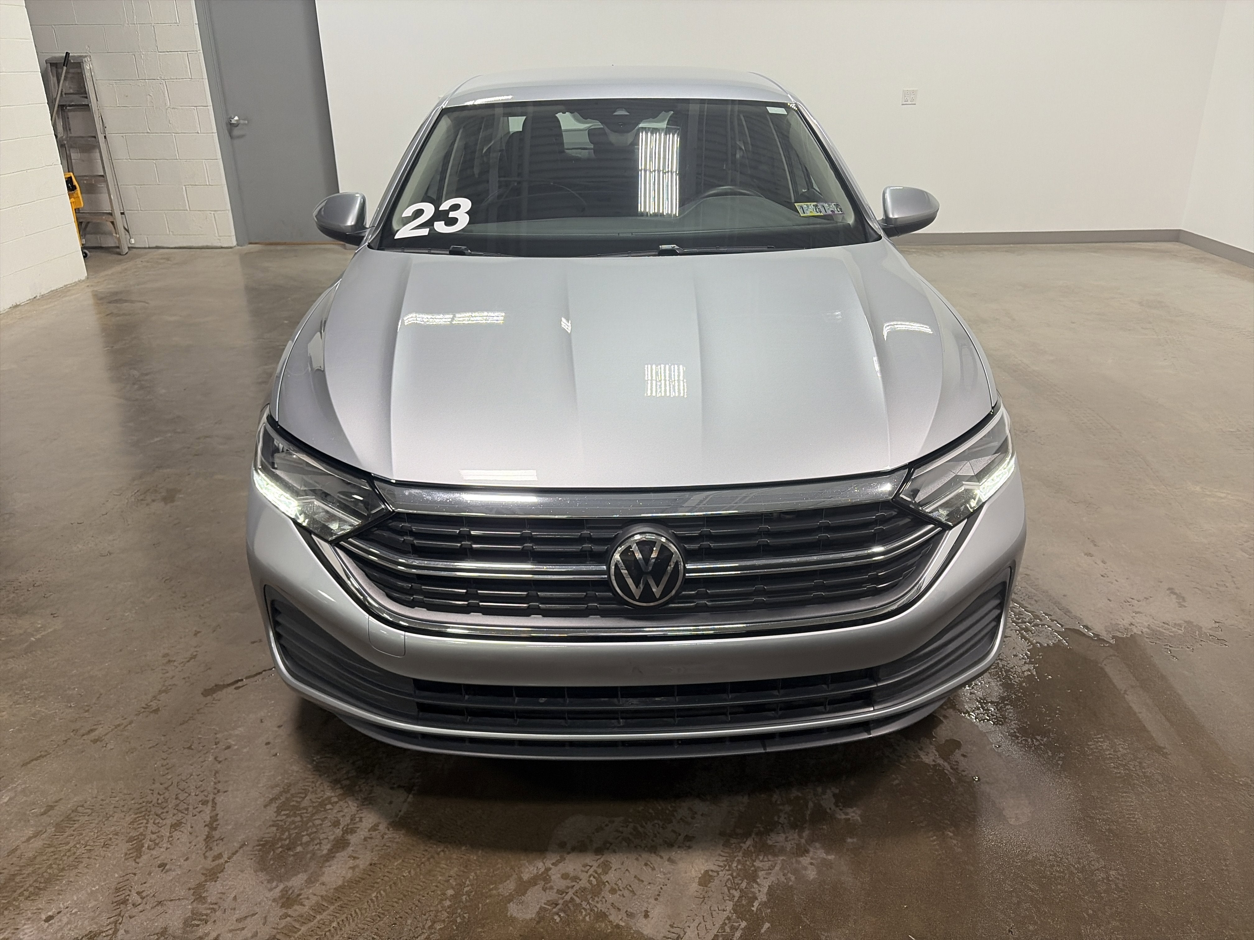 2023 Volkswagen Jetta SE