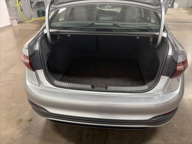 2023 Volkswagen Jetta SE