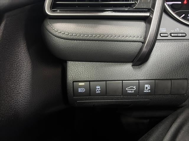 2023 Toyota Camry Hybrid LE