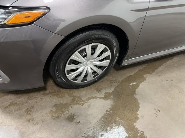 2023 Toyota Camry Hybrid LE