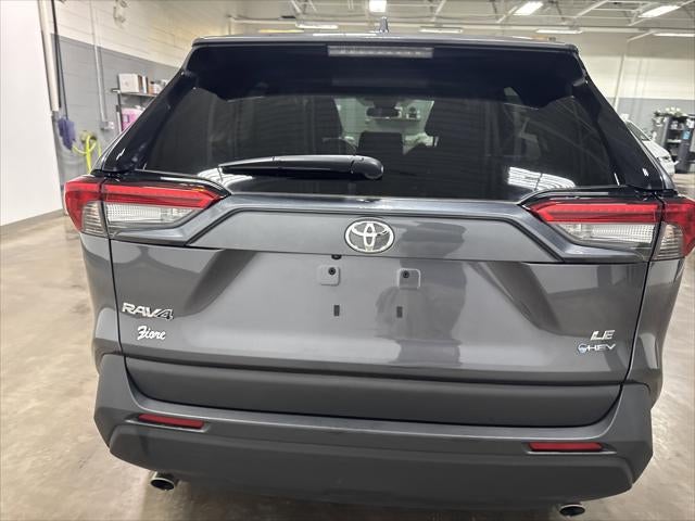2025 Toyota RAV4 Hybrid LE