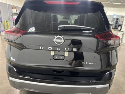 2026 Nissan Rogue SL