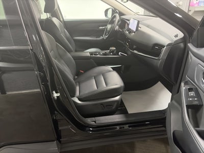 2026 Nissan Rogue SL
