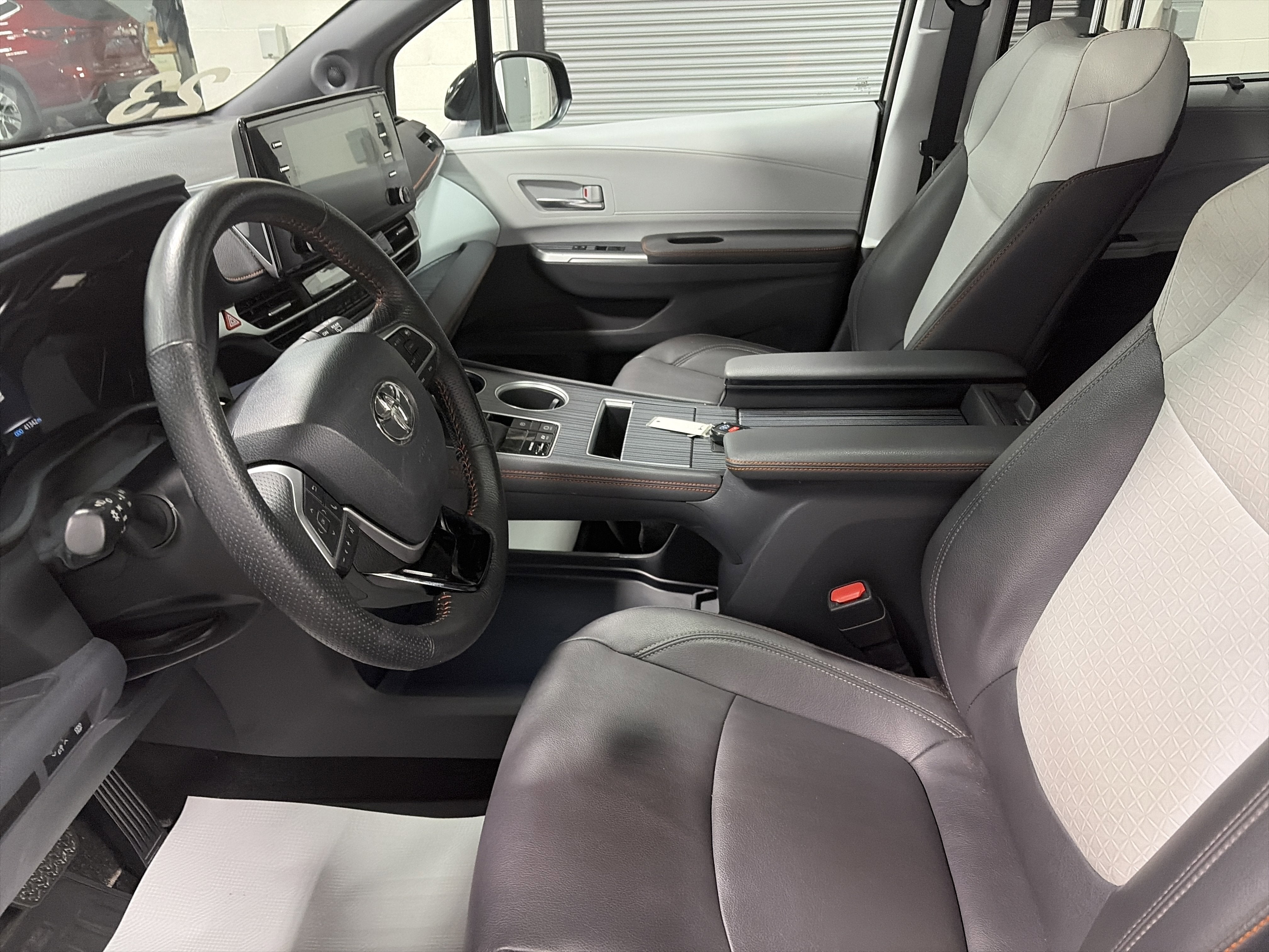 2023 Toyota Sienna XSE