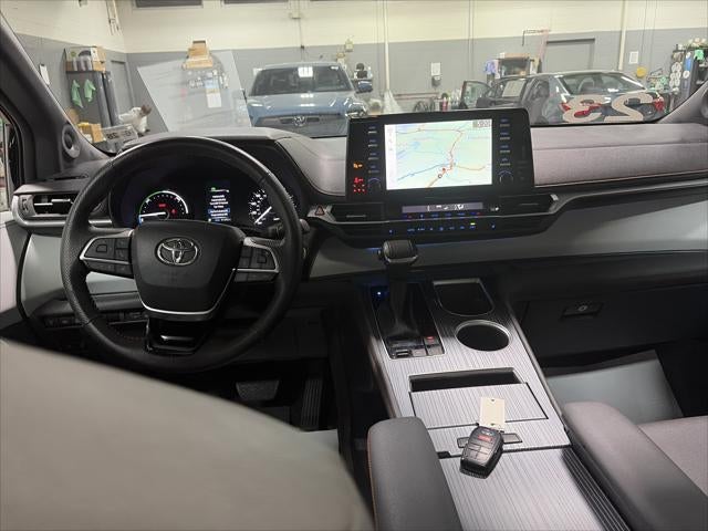 2023 Toyota Sienna XSE