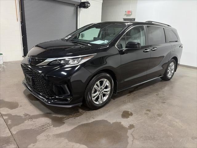 2023 Toyota Sienna XSE