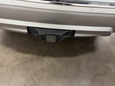 2025 Toyota Highlander Hybrid Platinum