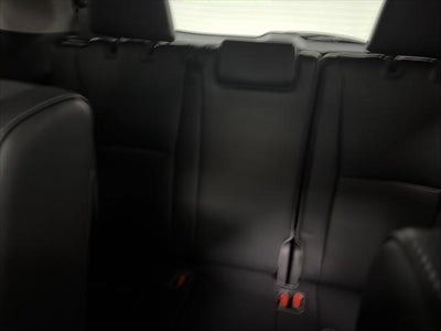 2022 Toyota Highlander Hybrid Platinum