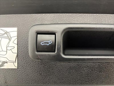 2022 Toyota Highlander Hybrid Platinum