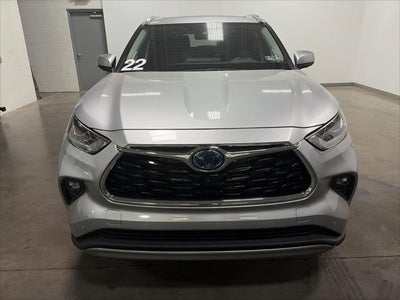 2022 Toyota Highlander Hybrid Platinum