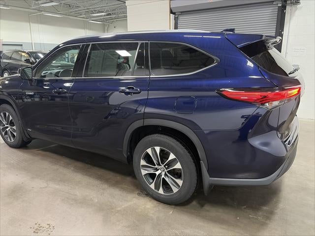 2021 Toyota Highlander Hybrid XLE