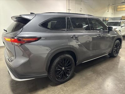 2024 Toyota Highlander XSE
