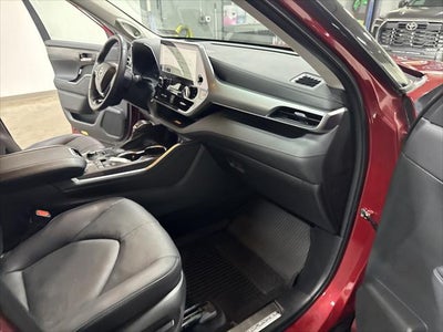 2023 Toyota Highlander Platinum