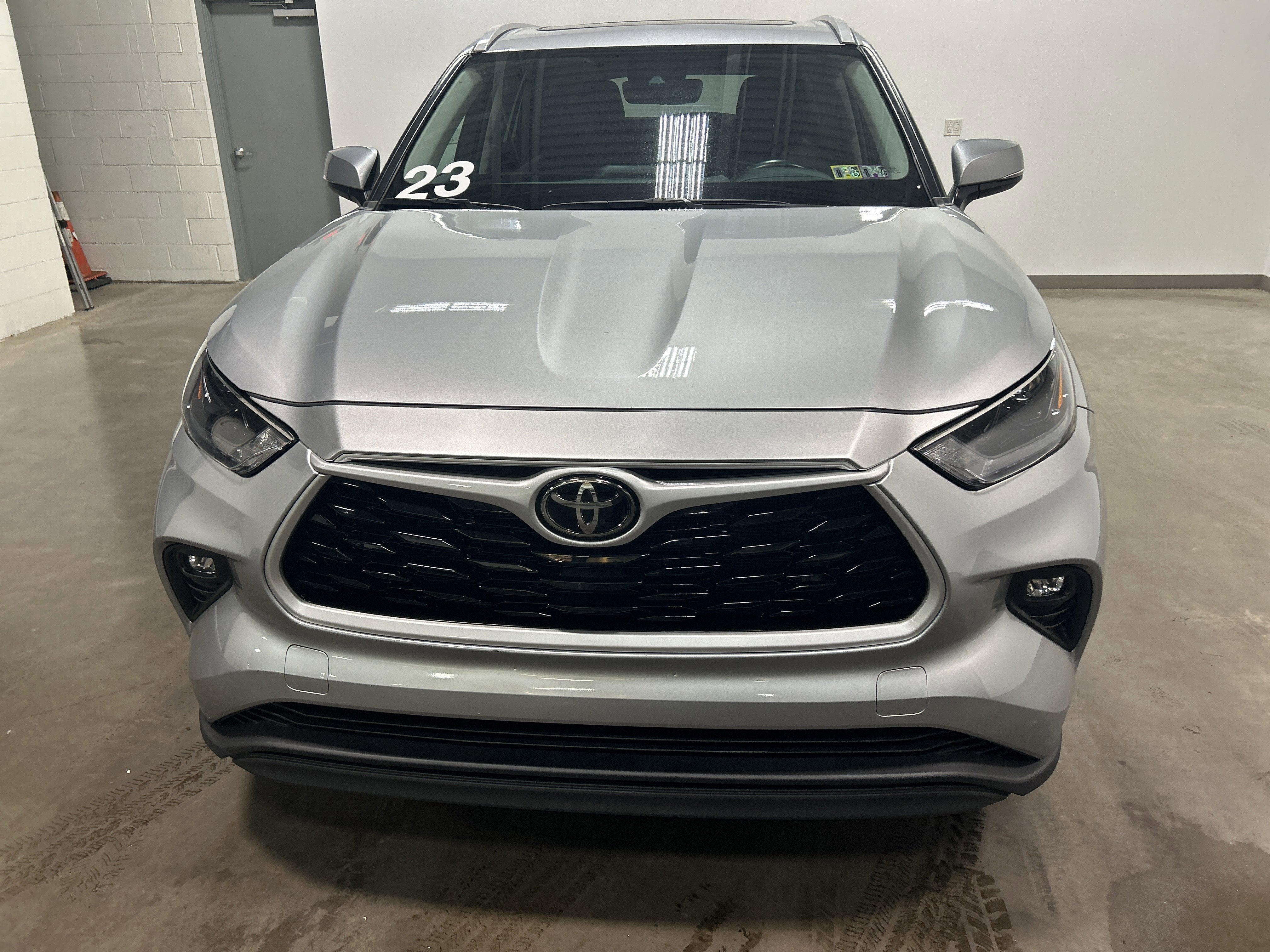 2023 Toyota Highlander L