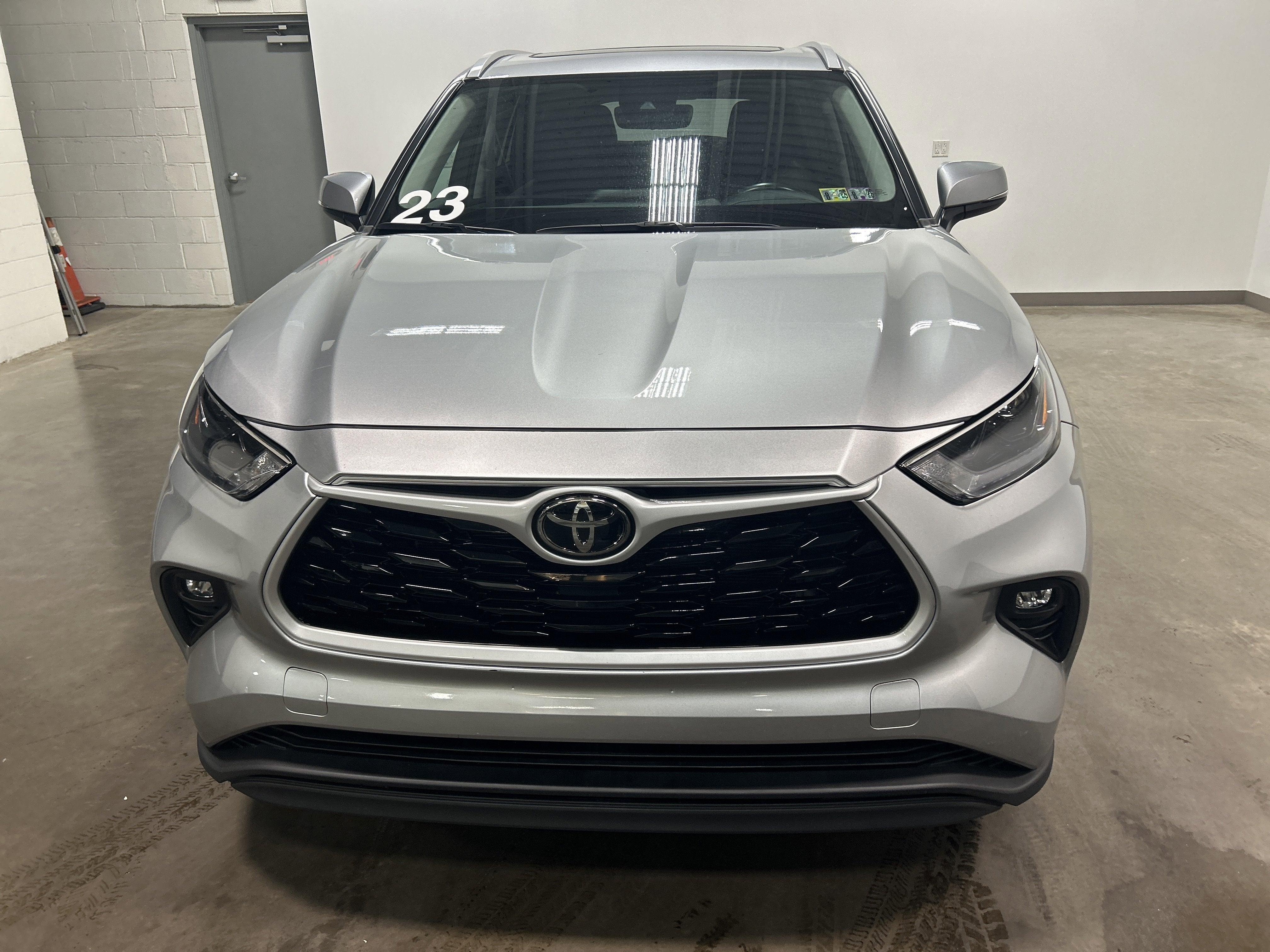 2023 Toyota Highlander L